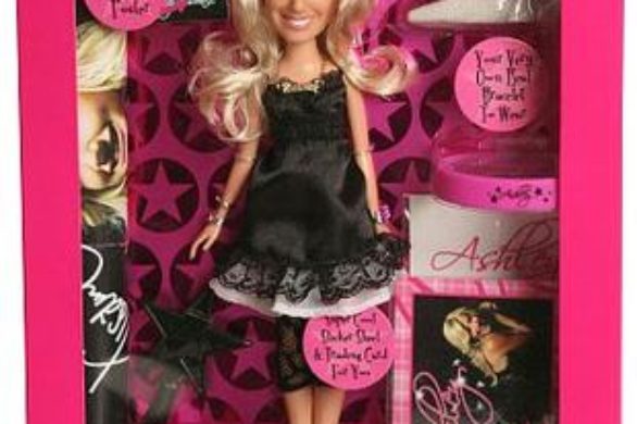 Ashley Tisdale jako lalka