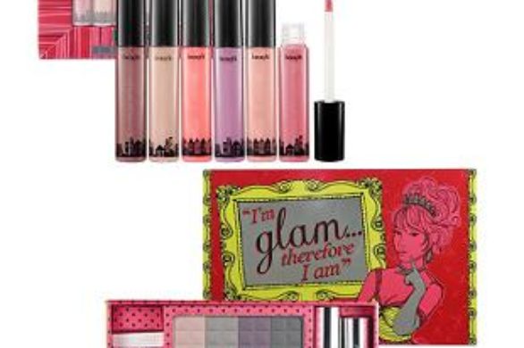 Świąteczne zestawy Benefit