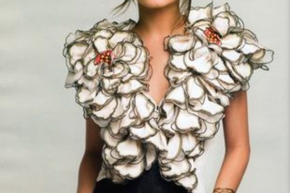 Mila Kunis w topie od Temperley London