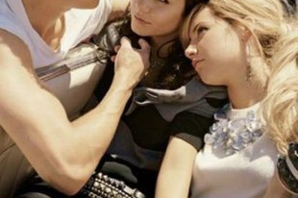 Zac Efron i Vanessa Hudgens w Elle