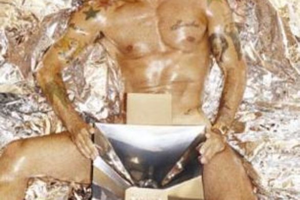 Marc Jacobs zupełnie nago w reklamie swoich nowych perfum