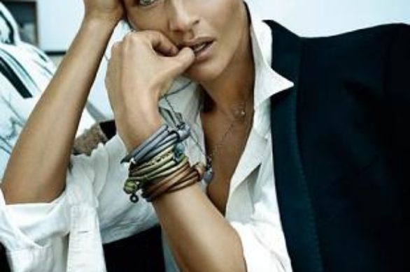 Helena Christensen dla Ole Lynggaard Copenhagen