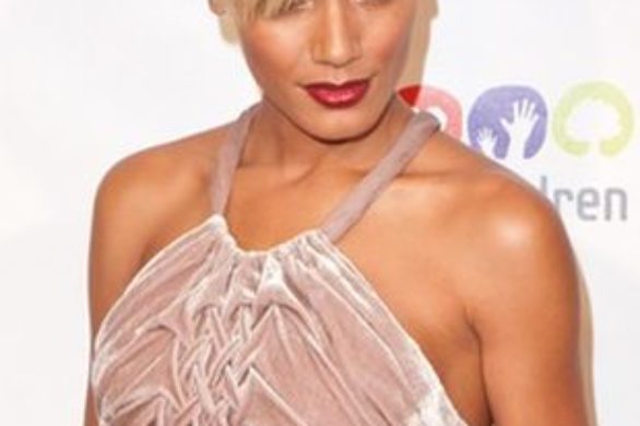 Nowa fryzura Selity Ebanks (FOTO)