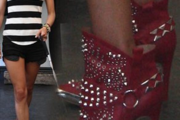 Straszne buty Alessandry Ambrosio (FOTO)