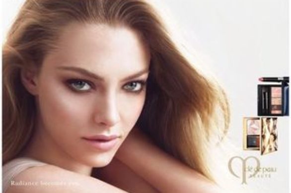 Amanda Seyfried twarzą wiosennej linii kosmetyków! (VIDEO)