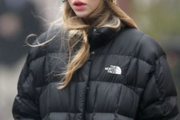 Zimowy look Amandy Seyfried (FOTO)