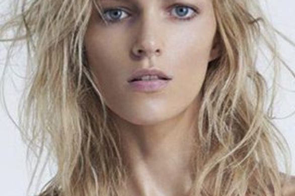 Anja Rubik na okładce S Moda