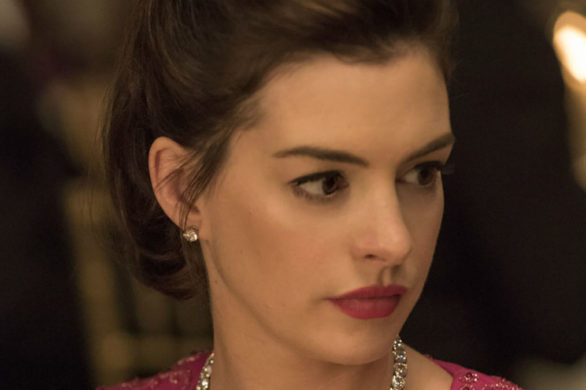 Anne Hathaway przefarbowała włosy na truskawkowy blond!