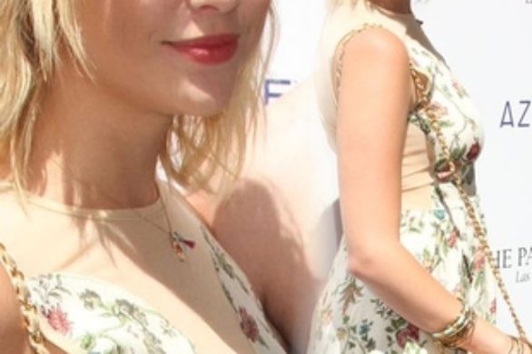 Kwiatowy look Ashley Benson (FOTO)