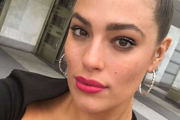 Ashley Graham pokazała zdjęcie z dzieciństwa. Wyglądała jak chłopiec?