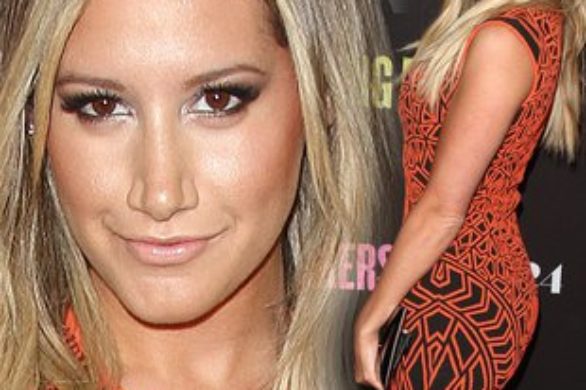 Ashley Tisdale seksowna w mini (FOTO)