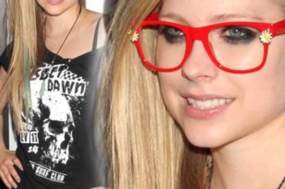 Avril Lavigne w ubraniach z własnej kolekcji (FOTO)
