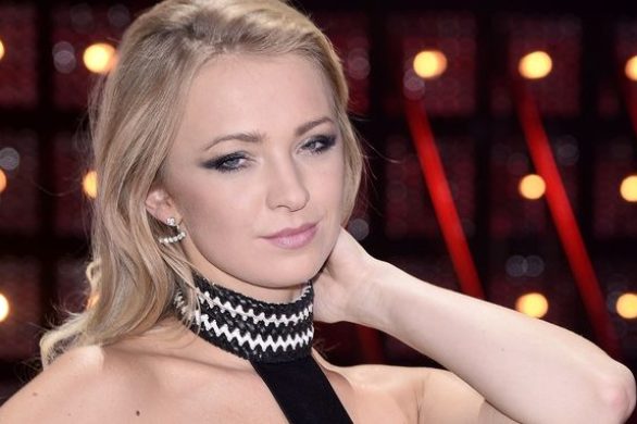 Stylista wybrał dla Basi Kurdej-Szatan okropną sukienkę? (FOTO)