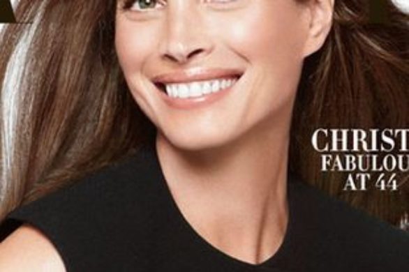 Christy Turlington na dwóch okładkach Harper’s Bazaar Polska