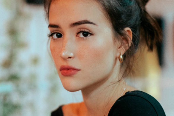 Błędy w konturowaniu twarzy, które popełnia większość z nas