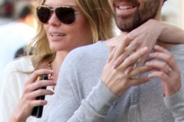 Kate Bosworth w spodniach Current/Elliott