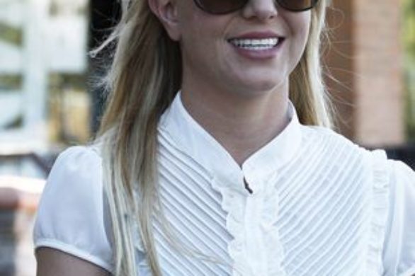 Dwie stylizacje Britney Spears (FOTO)