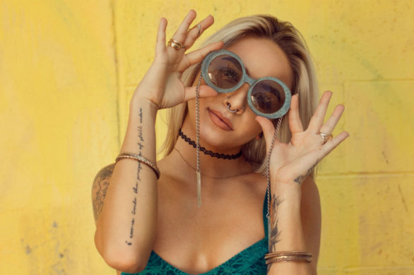 Boisz się plam i smug? Oto najlepszy sposób na aplikację bronzerów!