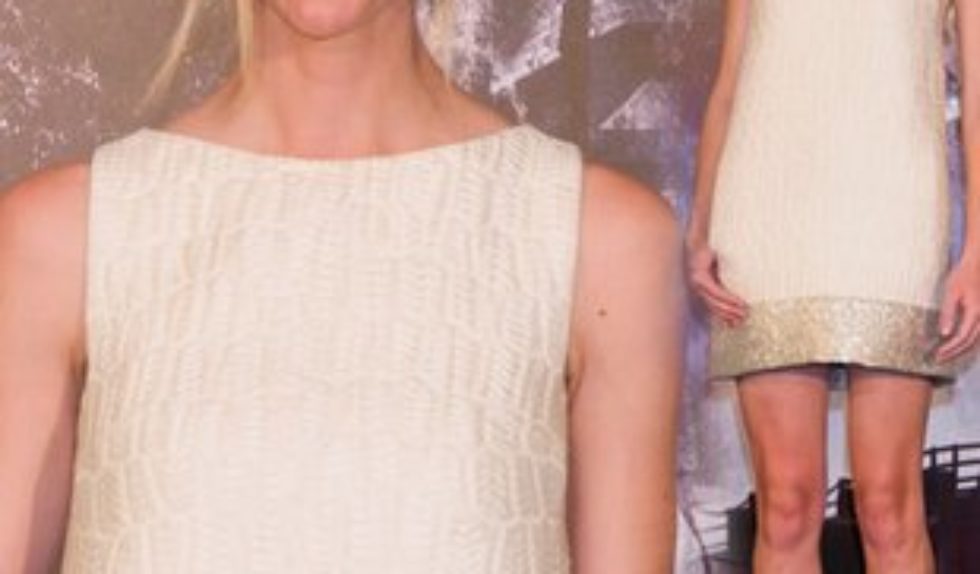 Brooklyn Decker w ultrakrótkiej małej białej (FOTO) Brooklyn Decker w ultrakrótkiej małej białej (FOTO)