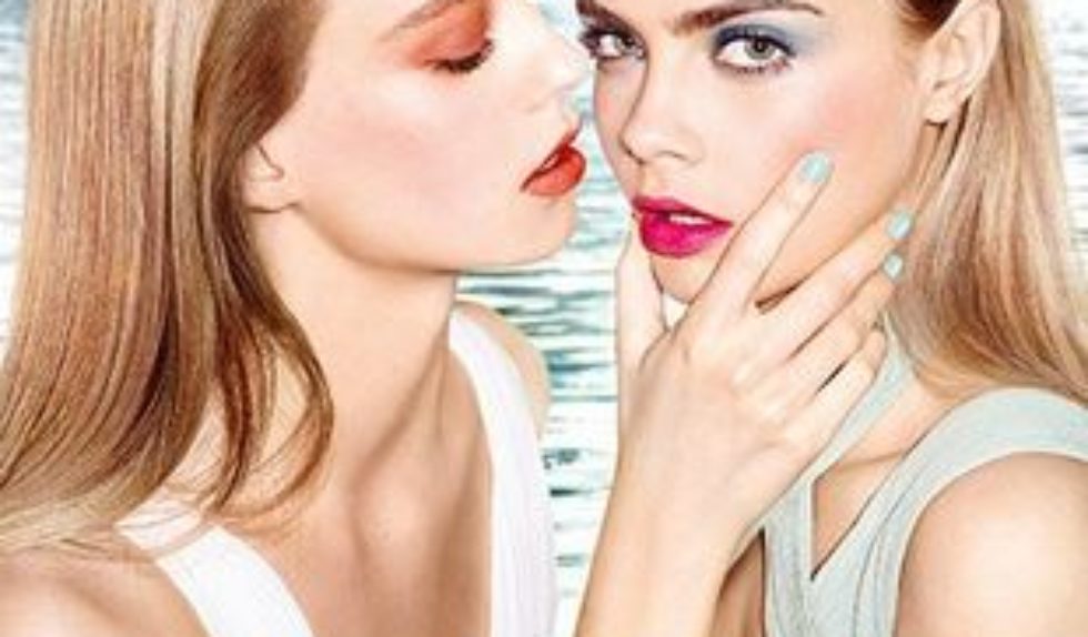 Cara Delevingne w kampanii kosmetyków YSL Cara Delevingne w kampanii kosmetyków YSL