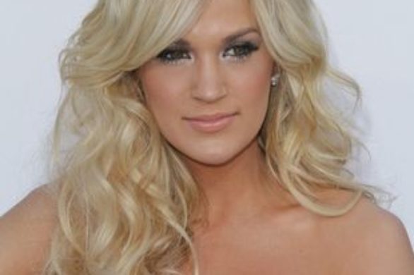 Carrie Underwood w sukni od Oscara de la Renta