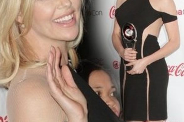 Charlize Theron w sukience Diona Lee (FOTO)