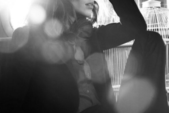 Alexa Chung twarzą nowej kolekcji Maje