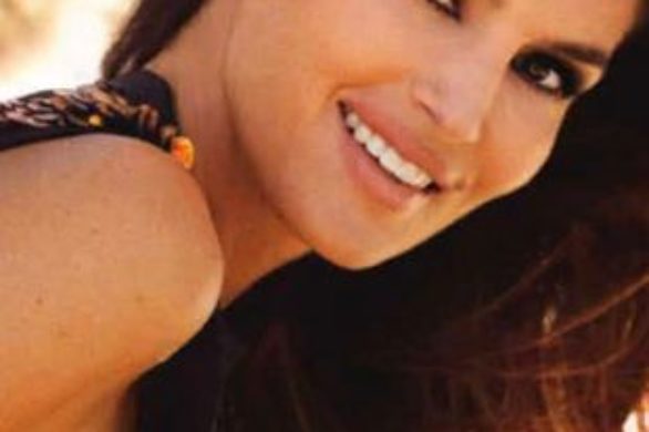 Cindy Crawford na okładce pisma Tatler (FOTO)