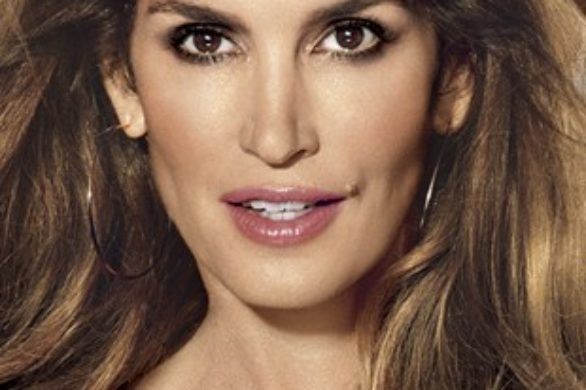 Cindy Crawford w nowym numerze Shape