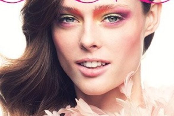 Coco Rocha na okładce Vogue Thailand