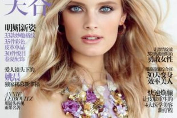 Constance Jablonski w sukience z wiosennej kolekcji Gucci