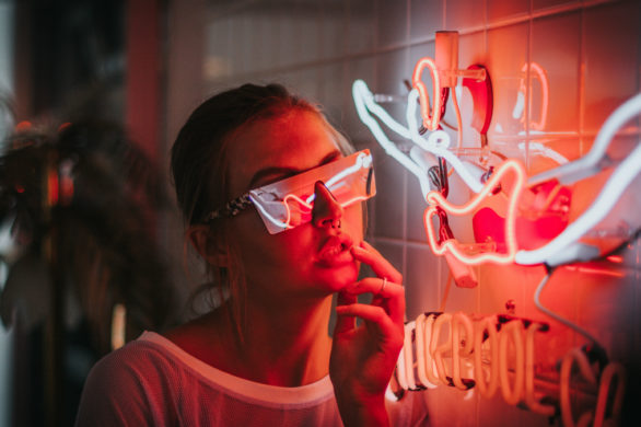 Pamiętasz jeszcze ten dziwny trend z lat 90.? Nie wierzymy, ale właśnie wraca!