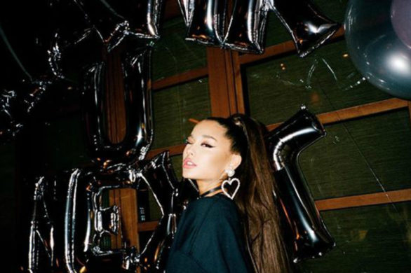 Tym eyelinerem za 20 złotych zrobisz sobie idealną czarną kreskę jak u Ariany