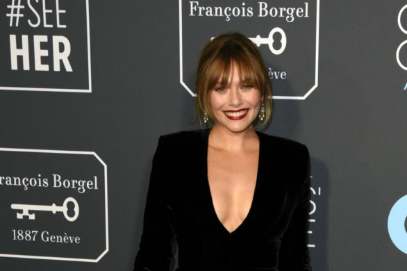Elizabeth Olsen zdradziła swój trik z podkładem, który nadaje jej skórze blask