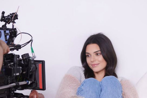 Kendall Jenner w nagiej sesji dla Vogue’a. Internauci dostrzegają tam poprawki
