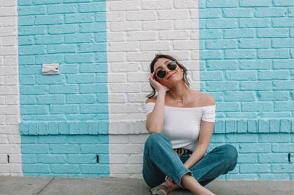 Buty tej marki mają 250-letnią tradycję. Tego lata będziesz widywać je wszędzie!