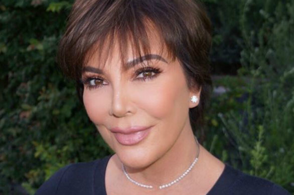Nie możemy wyjść z szoku patrząc na nowe zdjęcia Kris Jenner… w blondzie!