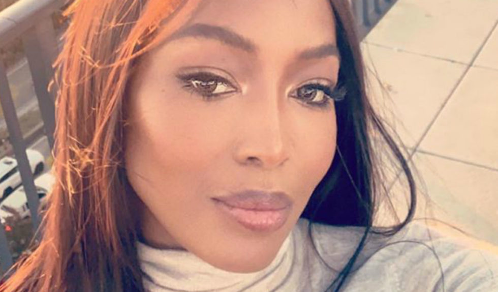 Naomi Cambell zdjęła perukę i pokazała na instagramie swoje naturalne włosy