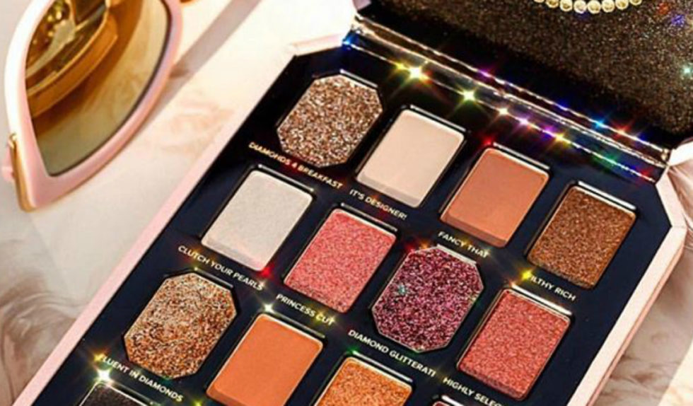 Too Faced wypuścił nie tylko nowe rozświetlacze, lecz zupełnie nową kolekcję! Too Faced wypuścił nie tylko nowe rozświetlacze, lecz zupełnie nową kolekcję!
