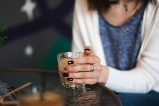 Dokładnie tyle dni powinnaś trzymać hybrydę, by płytka paznokcia była zdrowa