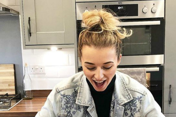 Znana vlogerka została oskarżona o sprzedawanie… używanych kosmetyków!