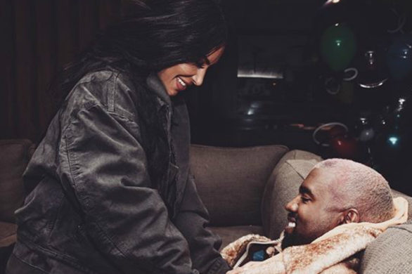 Kim Kardashian pokazała nowe szpilki YEEZY. I tak, nadal są plastikowe!