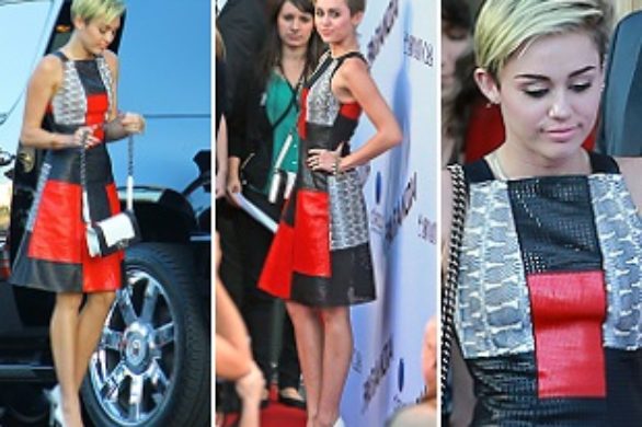 Miley Cyrus w patchworkowej sukience Proenza Schouler