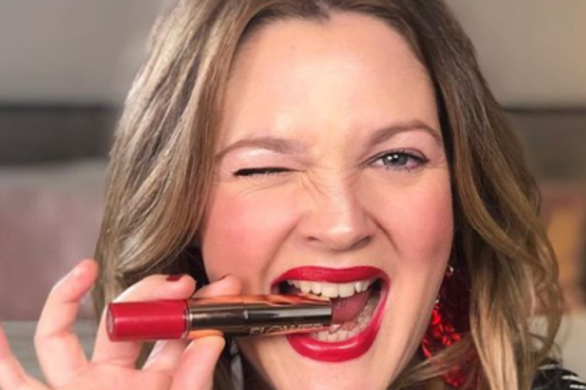 Drew Barrymore zdradza czego używa, by mieć gładką skórę bez wyprysków