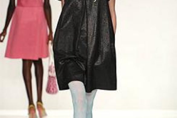 Babydoll i kolorowe rajstopy