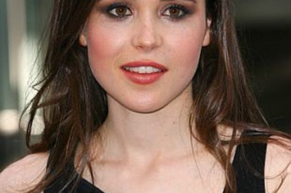 Ellen Page w sukience Helmuta Langa