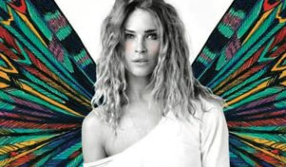 Erin Wasson w podwójnej roli