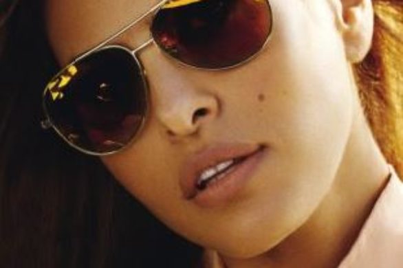 Eva Mendes w kampanii Vogue Eyewear