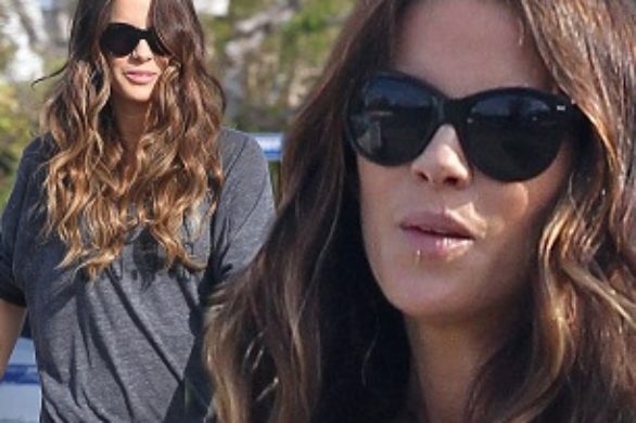 Kate Beckinsale w dresie