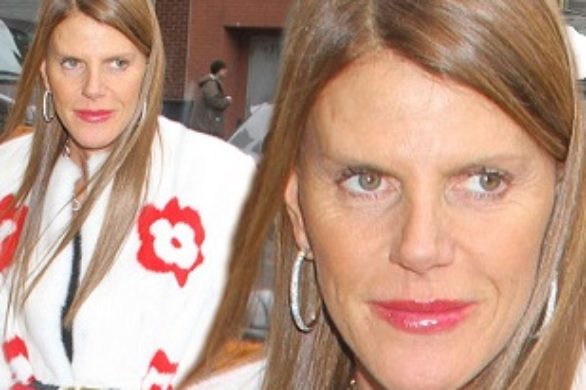 Anna Dello Russo w białym płaszczu od Prady